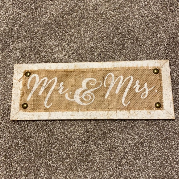 Other - “Mr & Mrs” sign